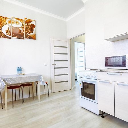 Apartment On Kabanbay Batyra Avenue 29 Astana Bagian luar foto