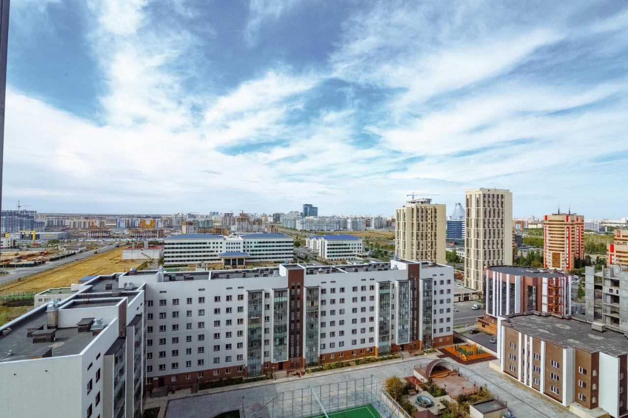 Apartment On Kabanbay Batyra Avenue 29 Astana Bagian luar foto