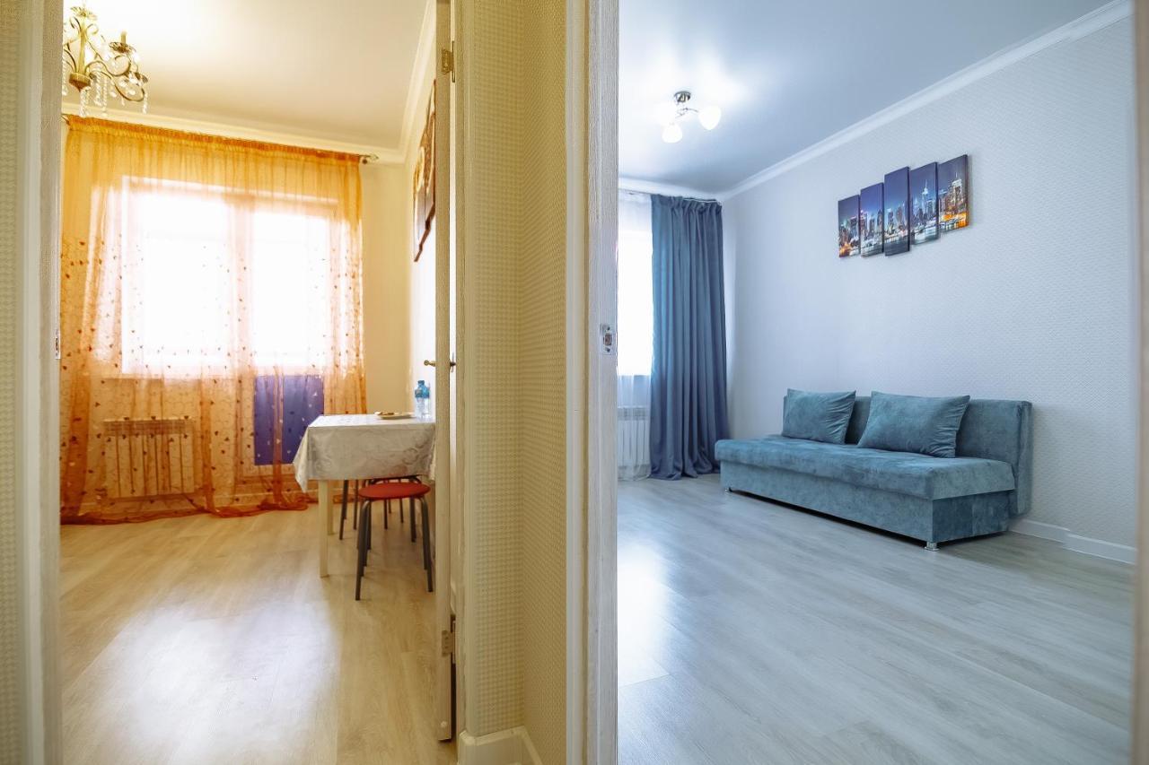 Apartment On Kabanbay Batyra Avenue 29 Astana Bagian luar foto